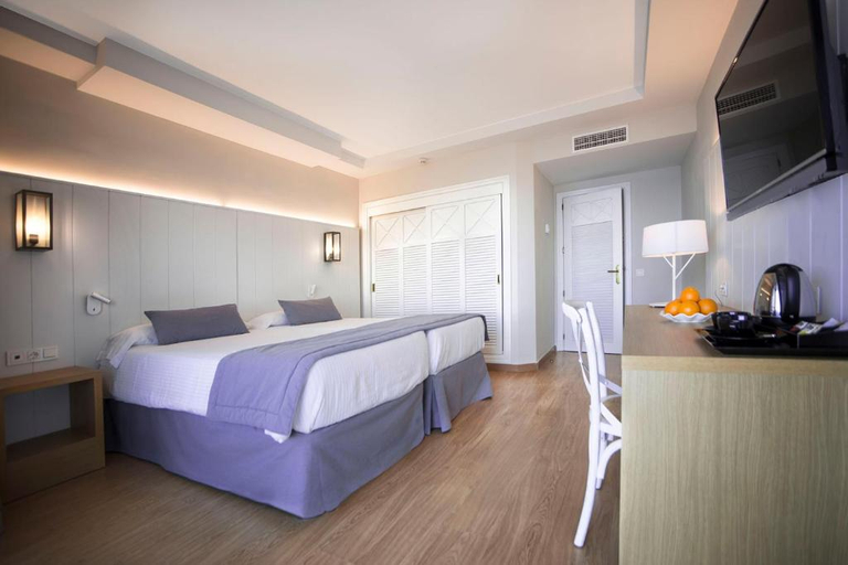 Bedroom 3, Estival Torrequebrada, Málaga