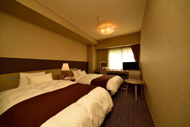 Bedroom 4, Yuze Hotel, Kazuno
