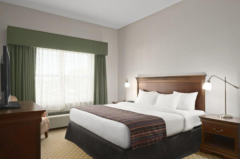 Bedroom 3, City Express By Marriott Gettysburg, Adams