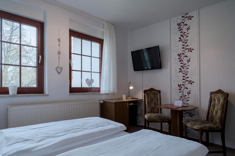 Bedroom 4, Hotel & Restaurant Lindengarten, Dahme-Spreewald