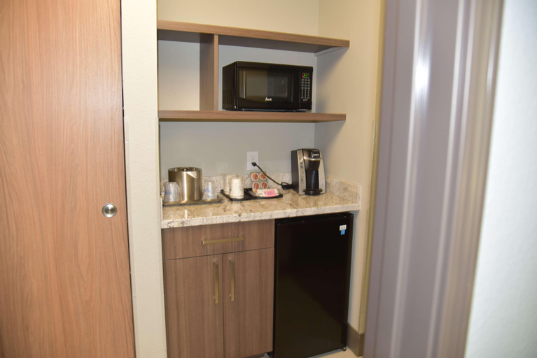 Dining Room 2