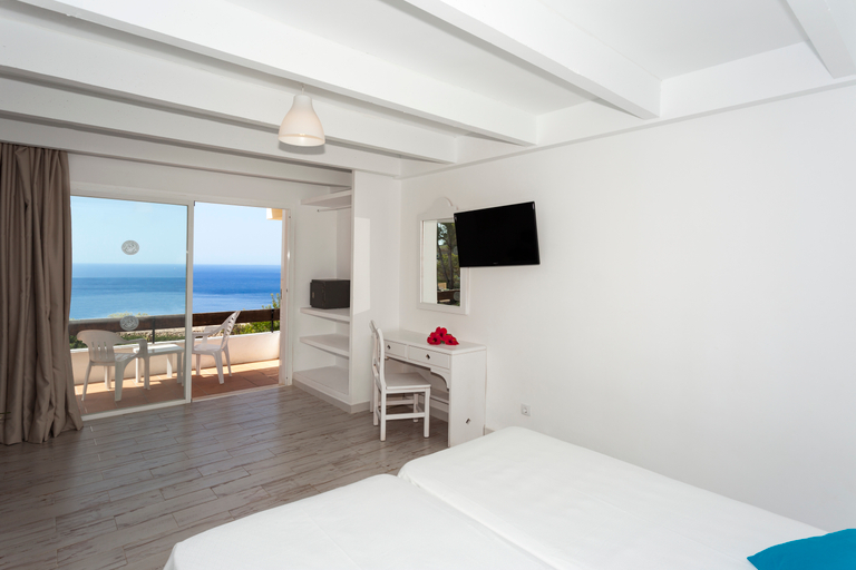 Bedroom 3, Sun Club El Dorado, Baleares