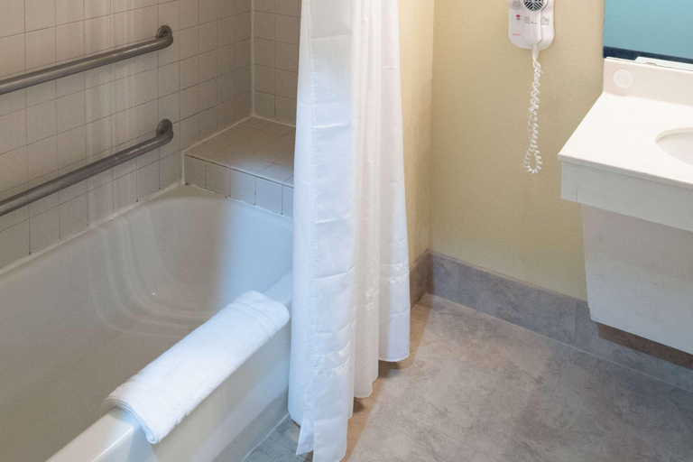Bathroom 5, Jatiuca Resort, Maceió (capital)