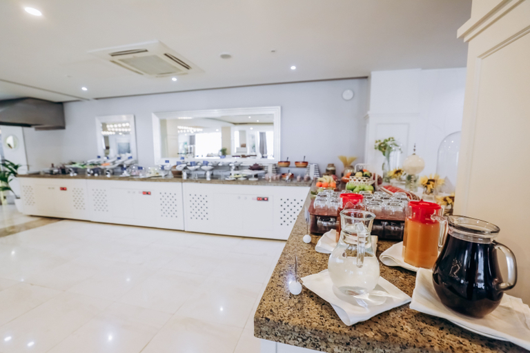 Food & Drinks 5, Qafqaz Sahil Hotel Baku, Baku
