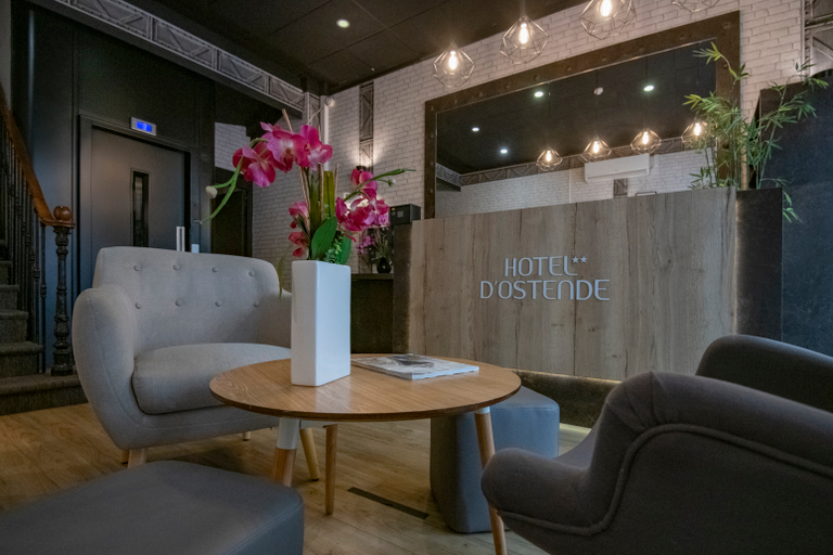 Public Area 3, Hotel Ostende, Alpes-Maritimes