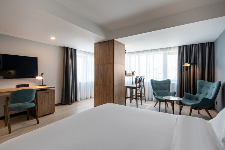 Bedroom 2, Park Inn by Radisson Baku Hotel, Baku