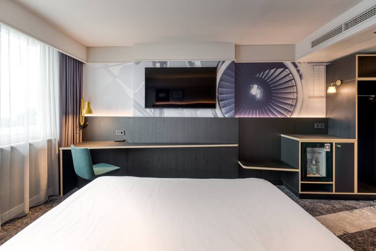 Bedroom 2, Mercure Neu-Isenburg, Offenbach