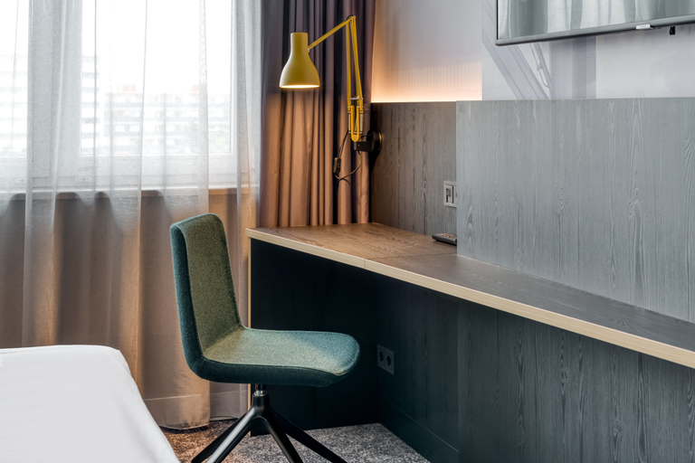 Bedroom 2, Mercure Neu-Isenburg, Offenbach