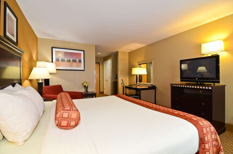 Bedroom 3, Spark by Hilton Oak Forest, Cook