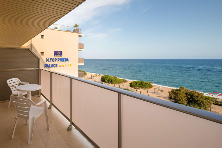 Bedroom 4, htop Pineda Palace - Adults Recommended, Barcelona