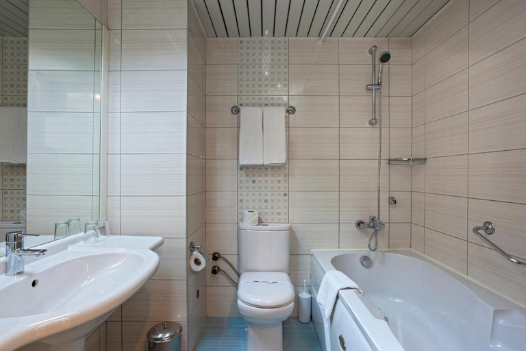 Bathroom 5, Dosi Hotel, Manavgat