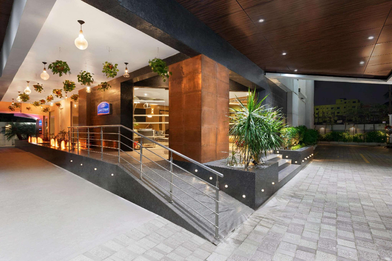 Public Area 4, Howard Johnson by Wyndham Kolkata, North 24 Parganas