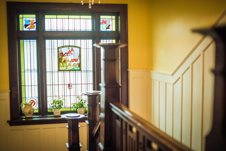 Public Area 2, Dashwood Manor Seaside Bed & Breakfast, Capital
