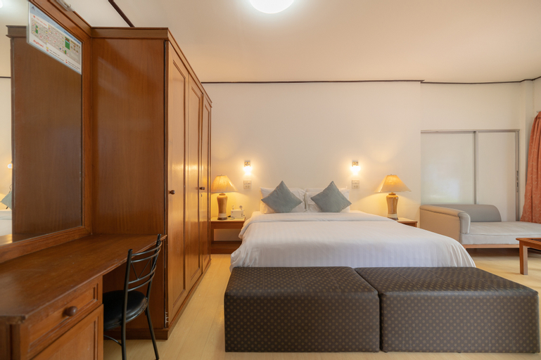 Bedroom 24