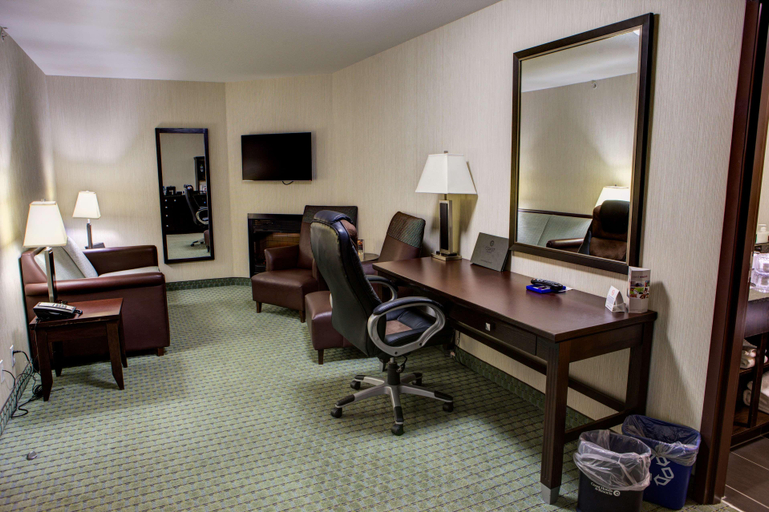 Bedroom 3, Coast Lethbridge Hotel & Conference Centre, Division No. 2