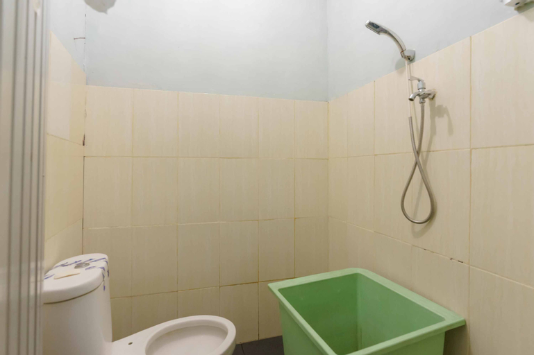 Bedroom 4, Asokatama Residence Syariah Mitra RedDoorz, Padang