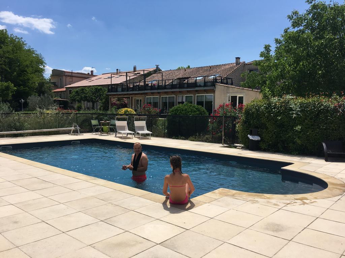 Sport & Beauty 3, Hotel Dejeunez Sous L'Arbre, Bouches-du-Rhône