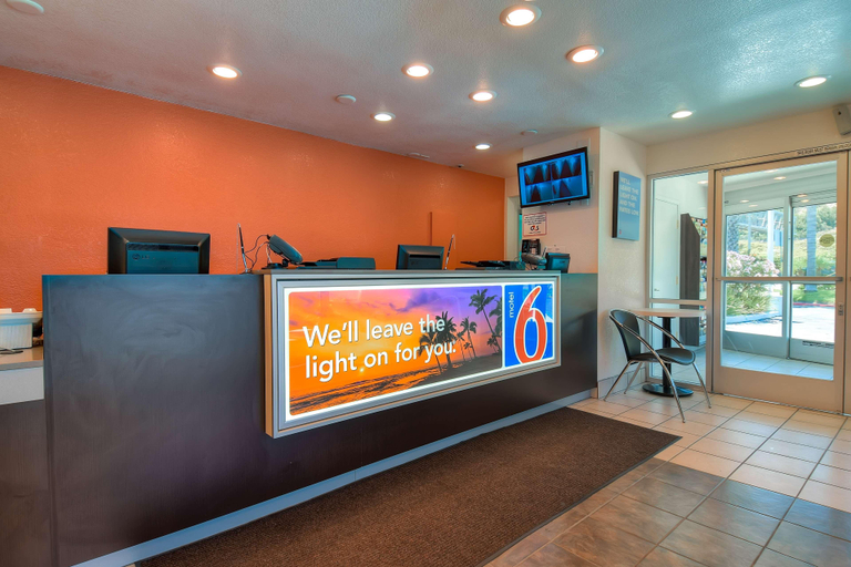 Public Area 2, Motel 6 San Diego, CA - Hotel Circle - Mission Valley, San Diego