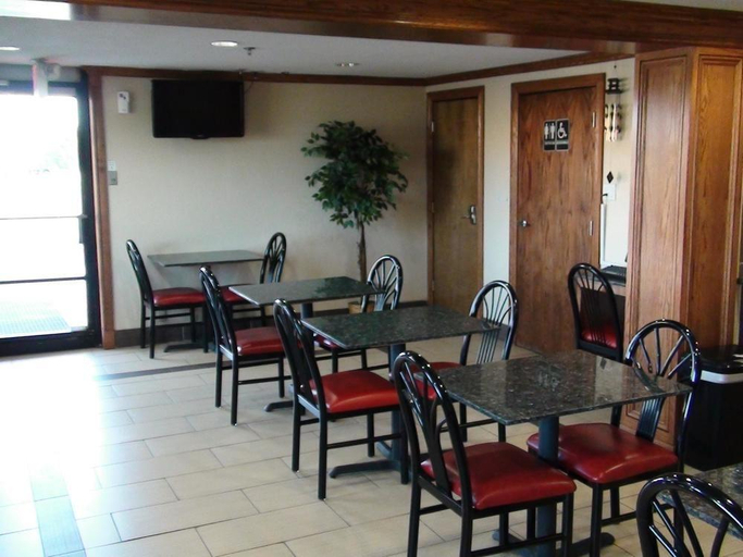 Food & Drinks 5, Econo Lodge Oklahoma City, Oklahoma