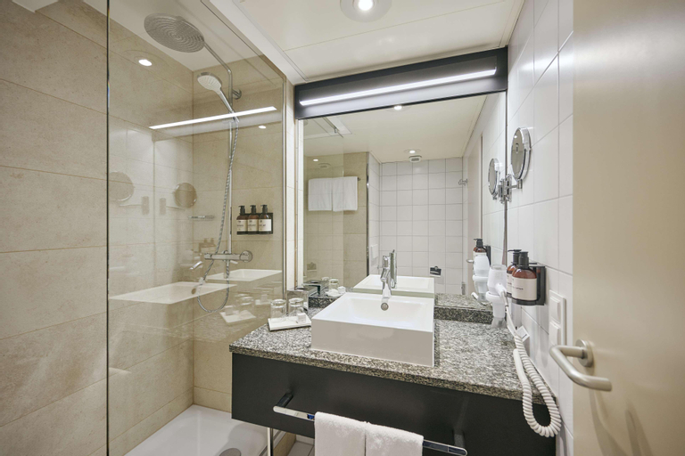 Bathroom 6