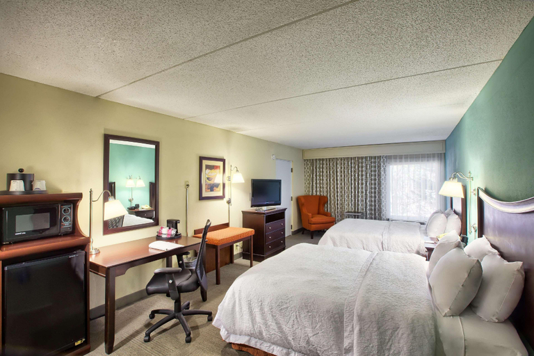Bedroom 3, Hampton Inn Raleigh- Garner, Wake