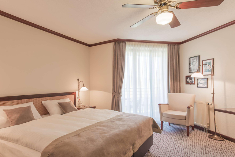 Bedroom 12