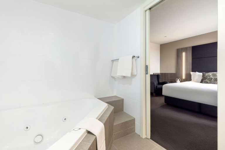 Bedroom 16