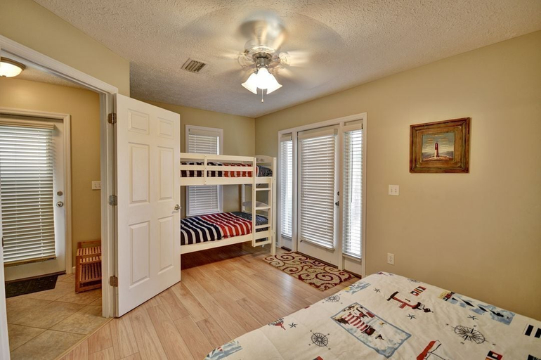Bedroom 3, 6717 Beach Drive - 1977178, Bay
