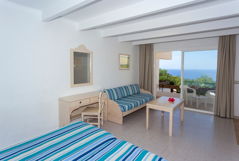 Bedroom 3, Sun Club El Dorado, Baleares