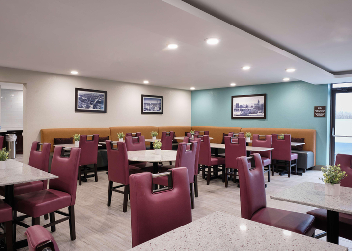 Food & Drinks 5, Comfort Inn & Suites Pottstown PA, Montgomery