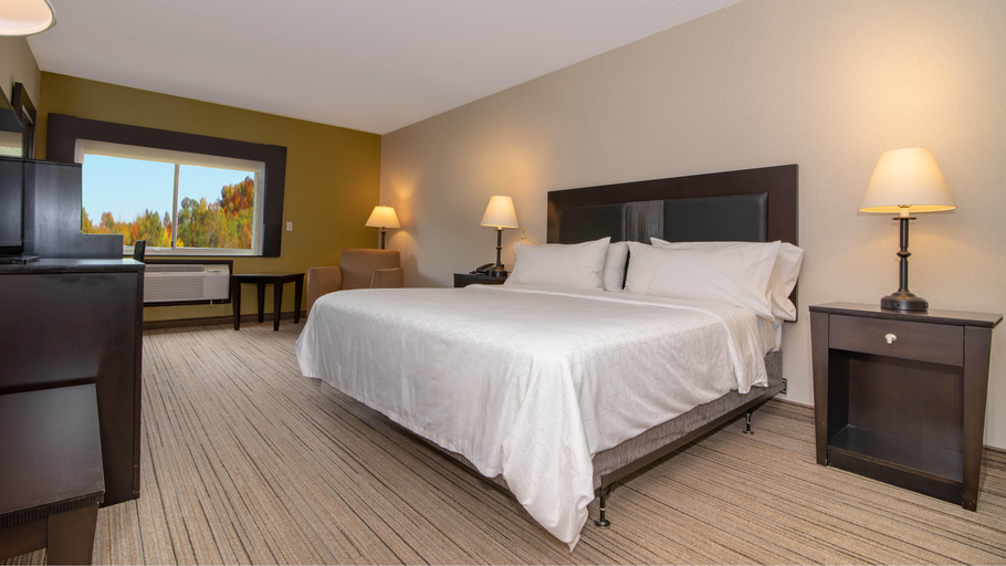 Bedroom 8
