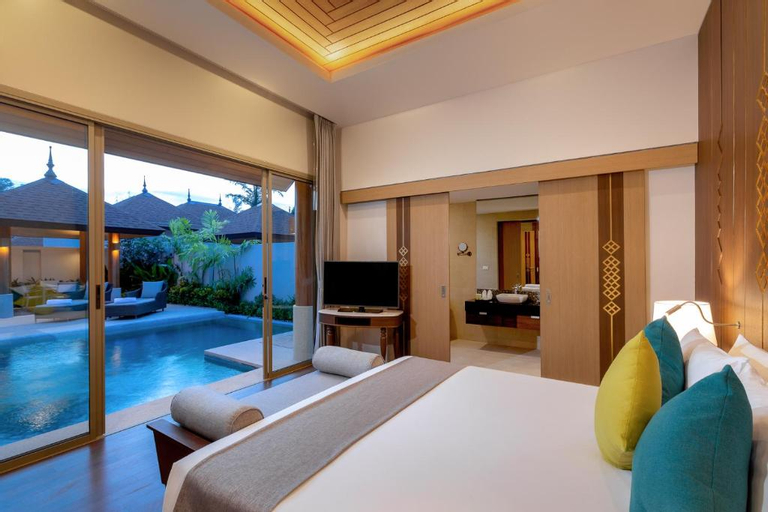 Bedroom 24