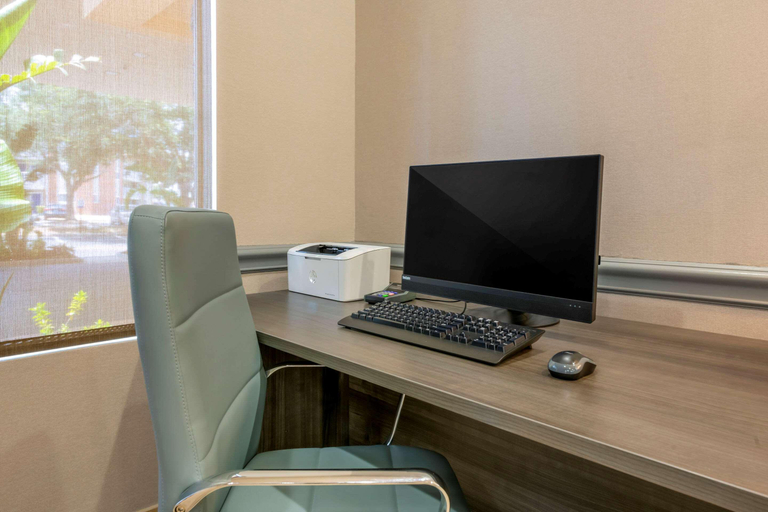 Public Area 2, Comfort Suites Near Universal Orlando Resort, Orange