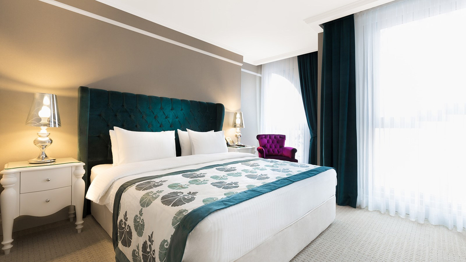 Bedroom 2, Metropolitan Hotels Taksim, Beyoğlu