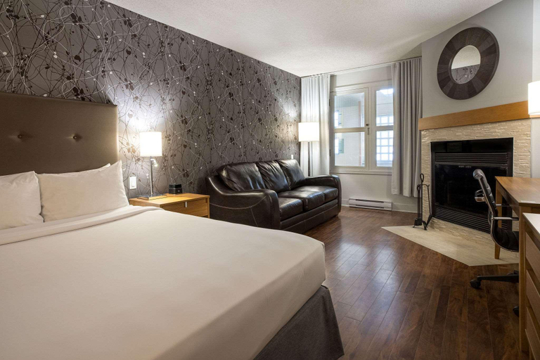 Bedroom 3, Chateau Bromont - Resort Hotels, La Haute-Yamaska