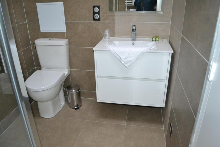 Bathroom 4, Hotel Les Hauts De Montreuil, Pas-de-Calais