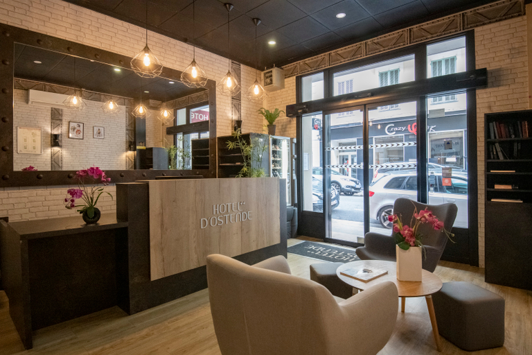 Public Area, Hotel Ostende, Alpes-Maritimes