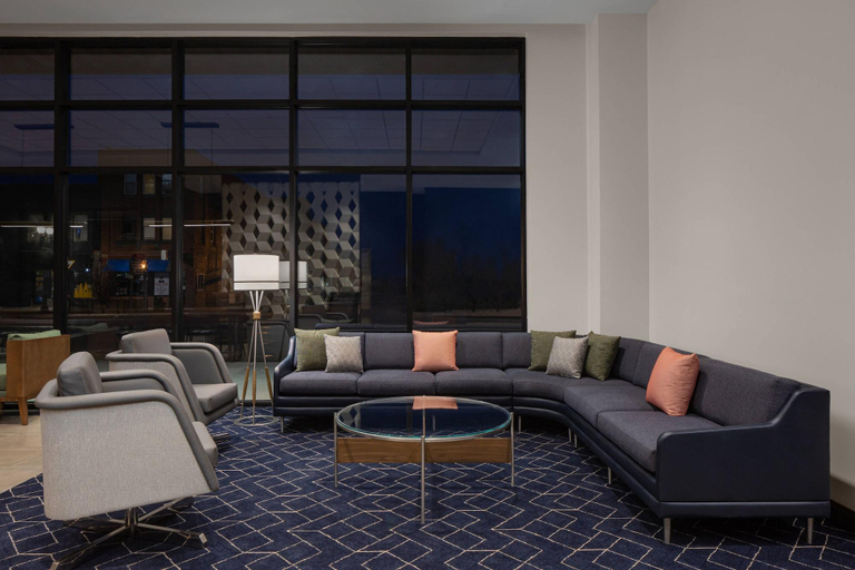 Public Area 2, Courtyard by Marriott Lansing Downtown, Ingham