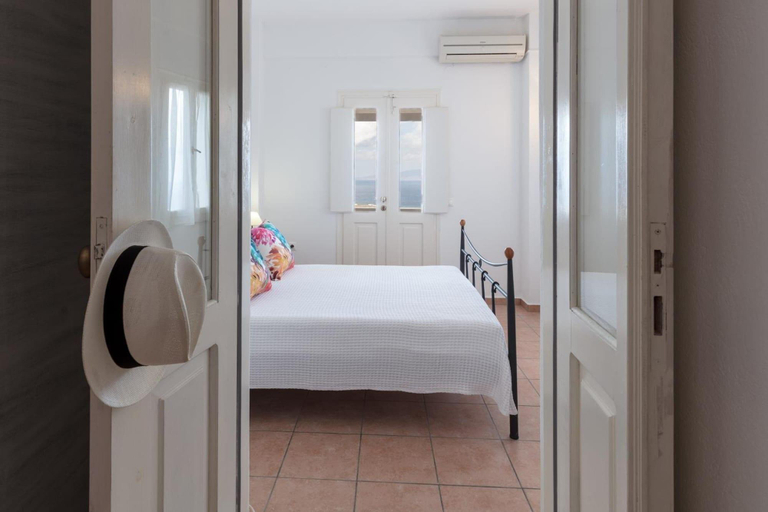 Bedroom 3, Anchor Suites, South Aegean