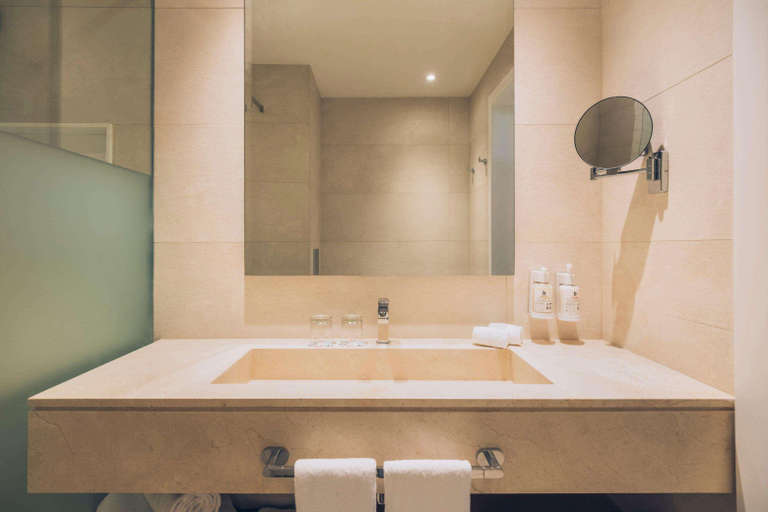 Bathroom 5, Iberostar Selection Coral Bavaro All Inclusive, Salvaleon de Higuey