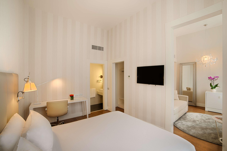 Bedroom 17