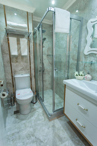 Bathroom 5, Miran Hotel, Fatih