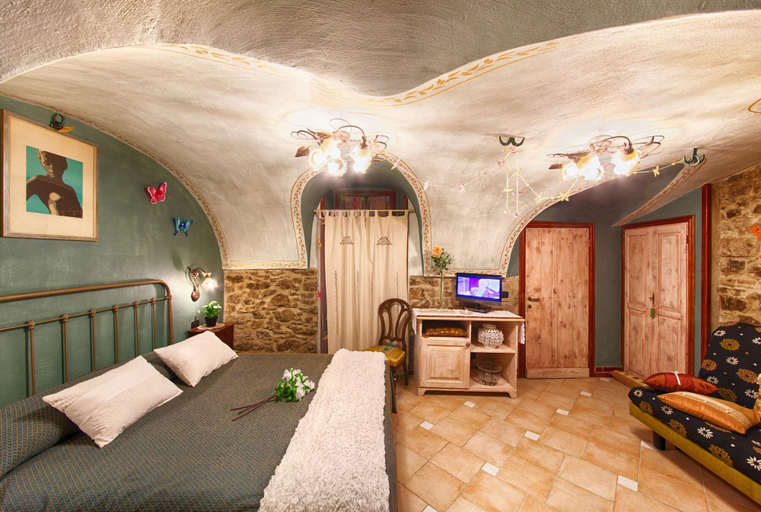 Bedroom 3, Munta E Cara Albergo Diffuso, Imperia