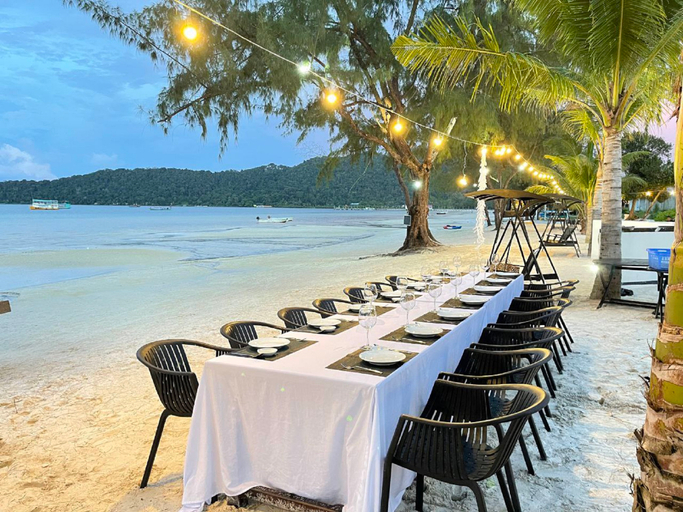 Food & Drinks 5, Moonlight Resort Koh Rongsanloem, Sihanoukville