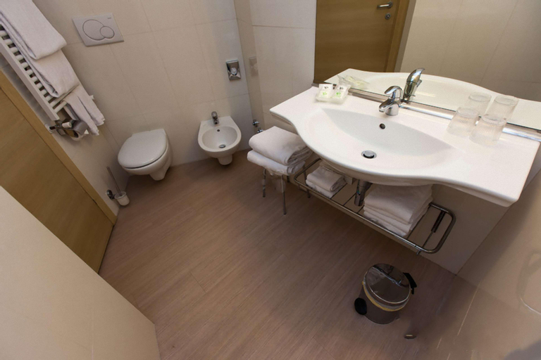 Bathroom 1