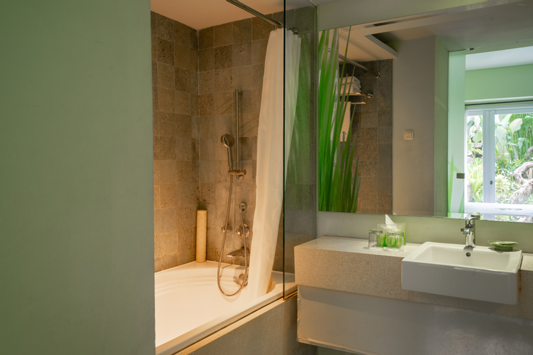 Bathroom 9