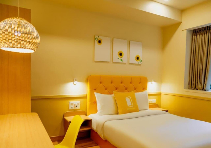 Bedroom 4, Bloom Hotel - Worli, Mumbai City