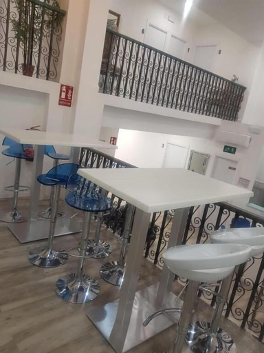 Others 5, Palafox 23 Hostel, Madrid