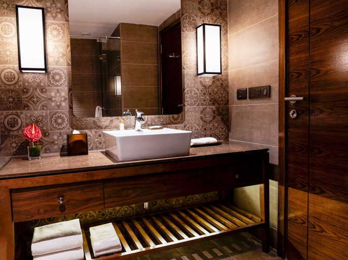 Bathroom 5, The Elite Narasapura member of Radisson Individ, Kolar