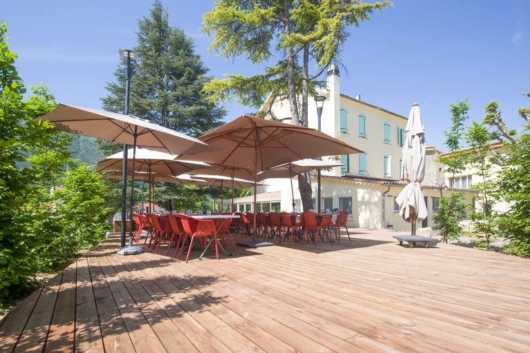 Exterior & Views 2, Logis Hotel Le Carnot, Drôme